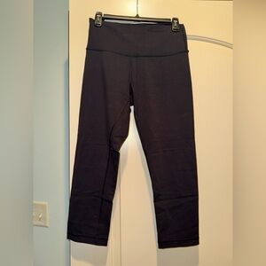 Lululemon Black Wonder Under Leggings 23’